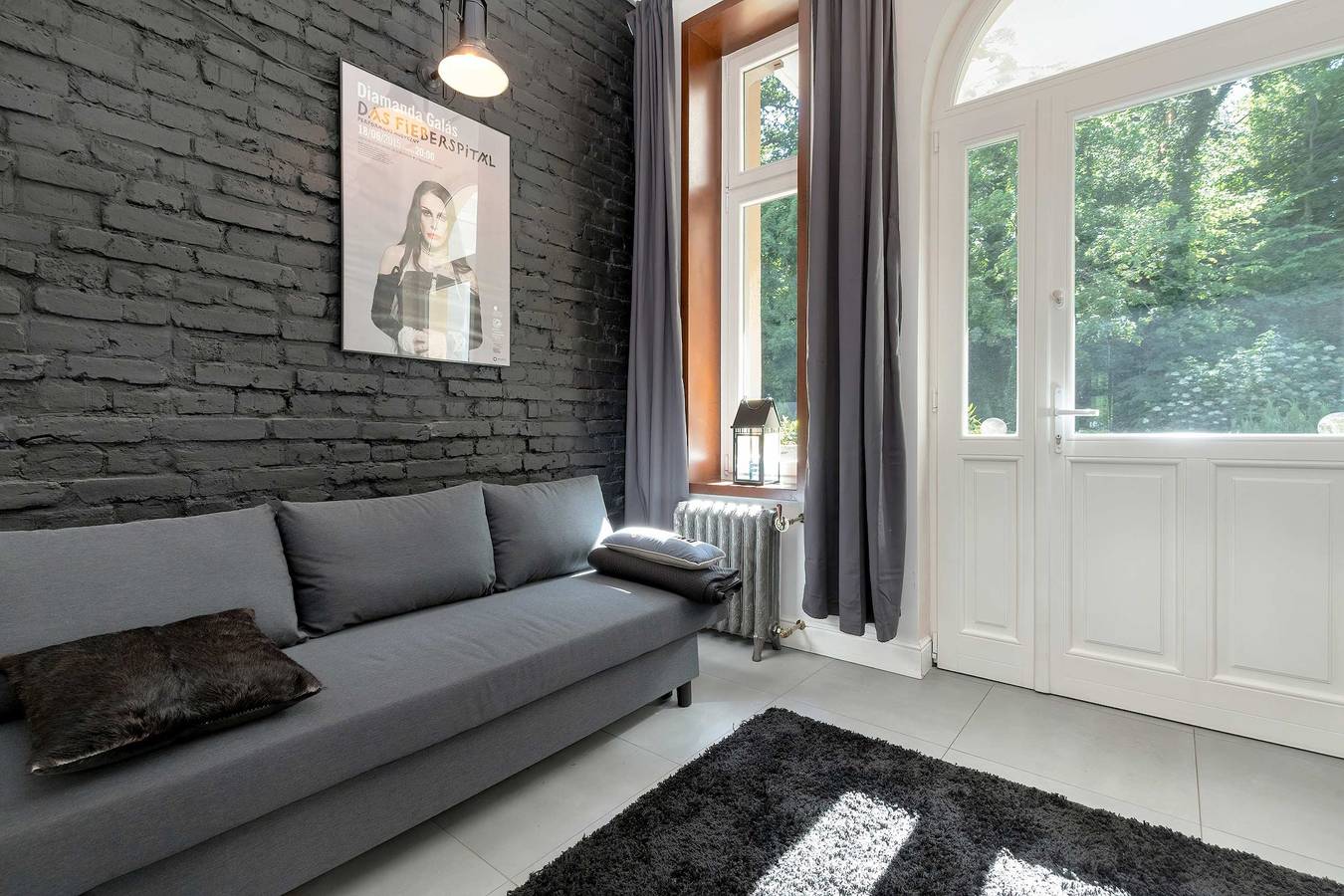 Ganze Wohnung, Spacious Apartment | Private Garden, Parking, Close to the Sea in Zoppot, Dreistadt