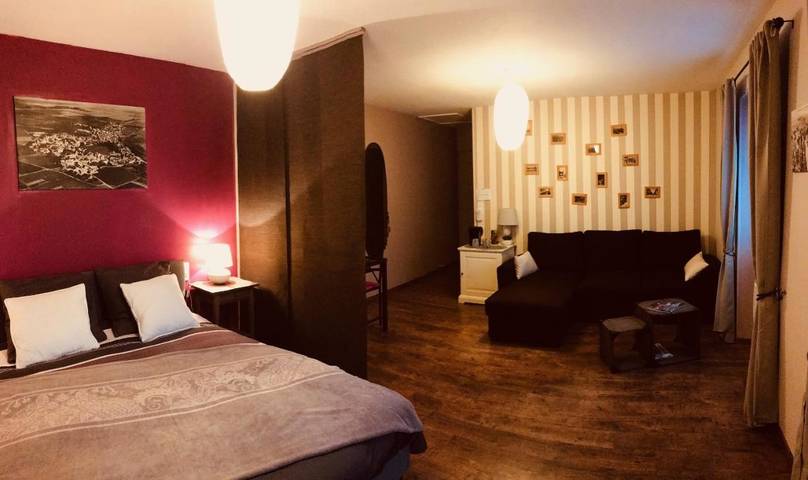 Location de vacances pour 2 personnes, avec terrasse dans Le Mesnil-sur-Oger - 2