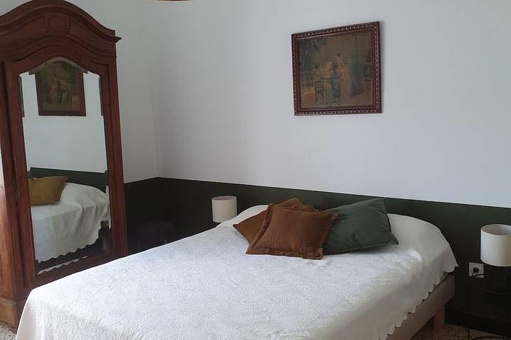 Location de vacances pour 18 personnes, avec jardin, animaux acceptés à Laurac-en-Vivarais - 4