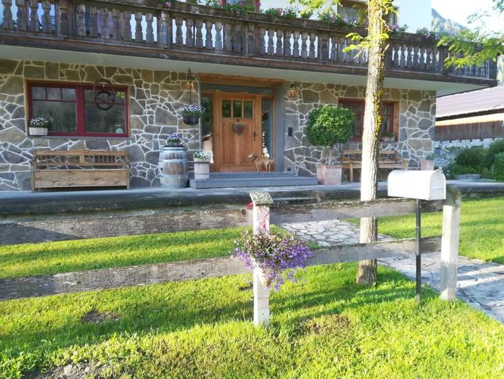 Ferienhaus für 2 Personen, mit Terrasse und Garten in Bach