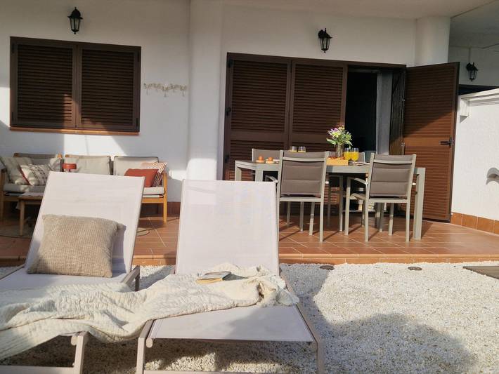 Apartamento de vacaciones para 4 personas, con piscina y jardín - 1