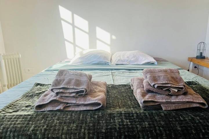 Location de vacances pour 4 personnes, avec terrasse et jardin à Chamaret - 4