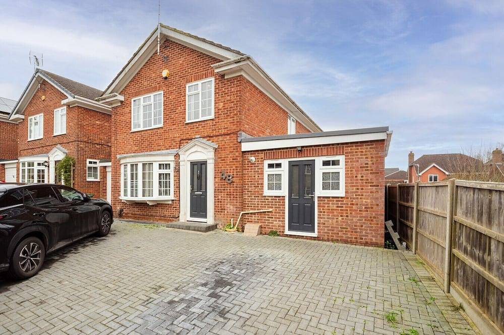 Entire apartment, Relaxing Guest Suite | Shared Garden & Parking in Kent