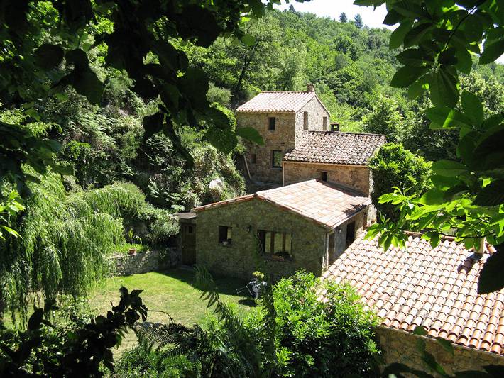 Gîte pour 3 personnes, avec Terrasse ainsi que Jardin et Piscine