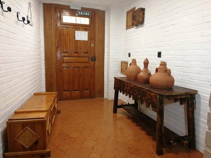 Gîte pour 7 personnes, avec terrasse, animaux acceptés à Tudela - 2