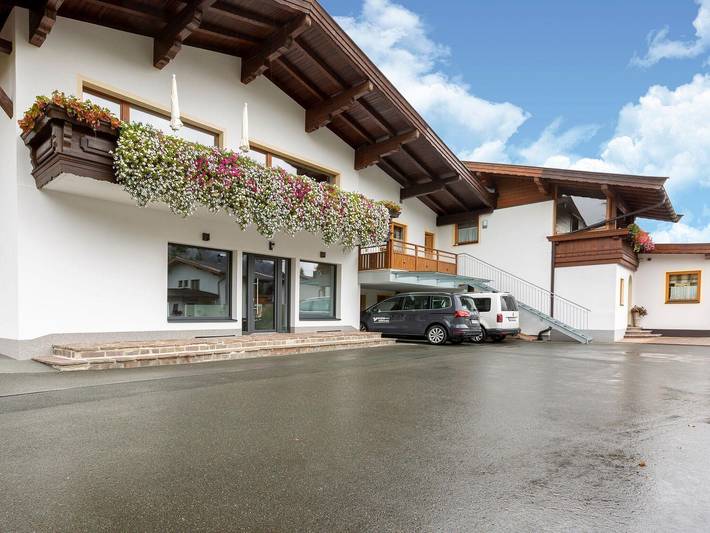 Ferienwohnung für 6 Personen, mit Balkon und Garten in Sankt Ulrich am Pillersee - 3