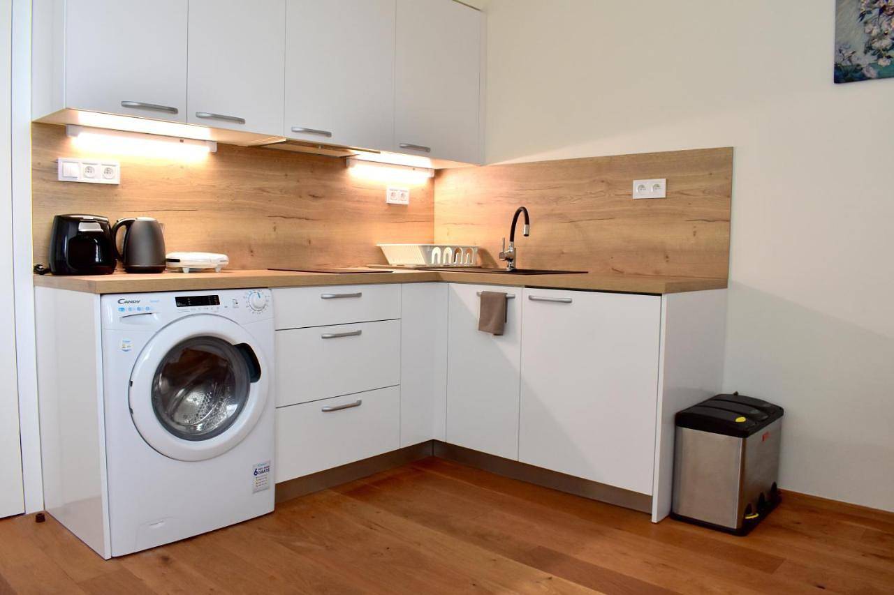 Ganze Wohnung, Airstay Prague apartment: Grebovka in Prag, Mittelböhmen