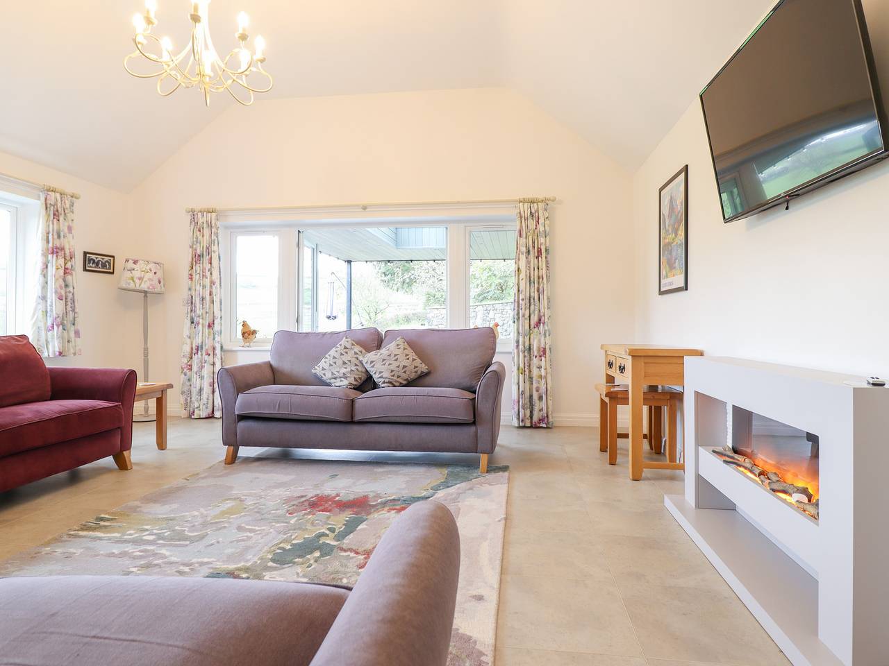 Ochr Y Garth in Conwy region