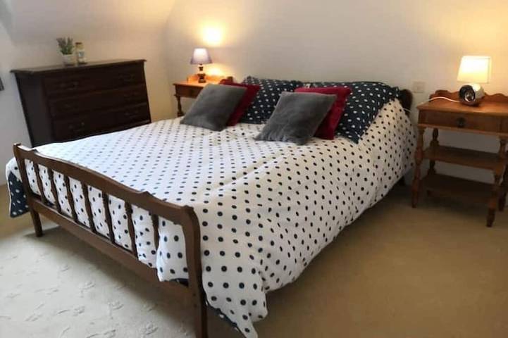 Gîte pour 6 personnes, avec Jardin dans Hameau de Kerascoët - 3