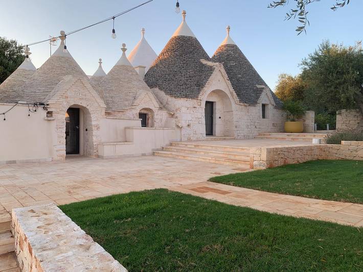 Casa vacanza per 4 persone, con giardino in Valle D'Itria