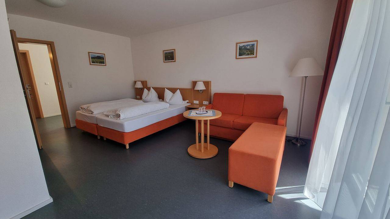 Mehrbettzimmer für 4 Personen in Radolfzell am Bodensee in Radolfzell, Radolfzell am Bodensee