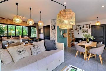Gîte pour 2 personnes, avec jardin et terrasse à Corps-Nuds