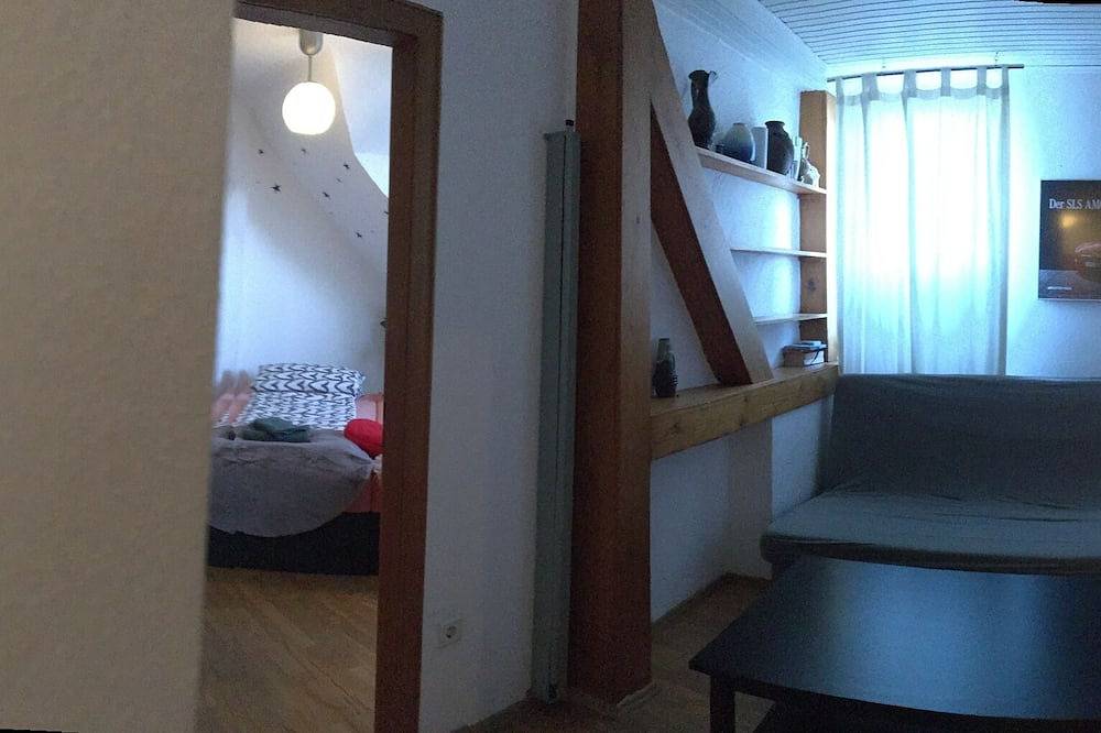 Ganze Wohnung, Trade fair fitters' vacation apartment Temporary living space in Kaarst, Niederrhein