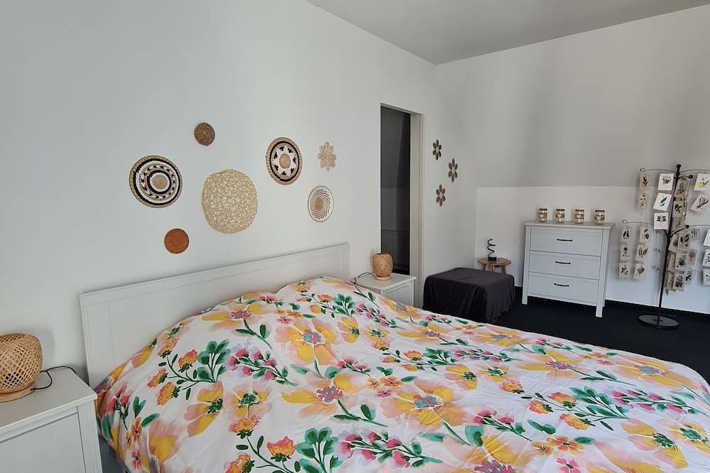 Entire apartment, L'Atelier de l'Apothicaire - Gîte in the heart of the Alsace vineyards in Scherwiller, Sélestat-Erstein region