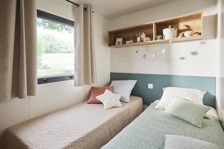 Camping pour 6 personnes, avec piscine ainsi que vue et jardin à Arès - 4