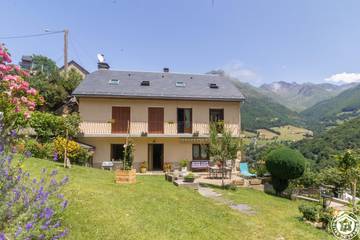 Gîte pour 5 personnes, avec terrasse et jacuzzi, animaux acceptés dans les Hautes-Pyrénées