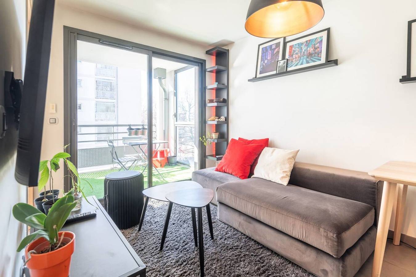 Ganze Wohnung, Ferienwohnung für 2 Personen mit Terrasse in Annecy, Annecy und Umgebung