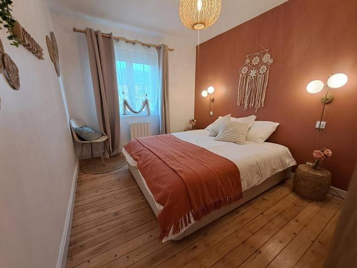 Gîte pour 3 personnes, avec Terrasse et Jardin à Dozulé