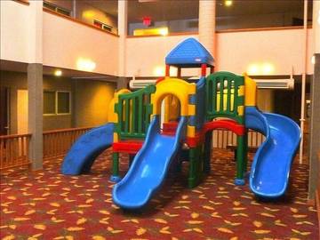 Vacation Apartment for 4 Guests in Snowshoe, Greenbrier River, Picture 4