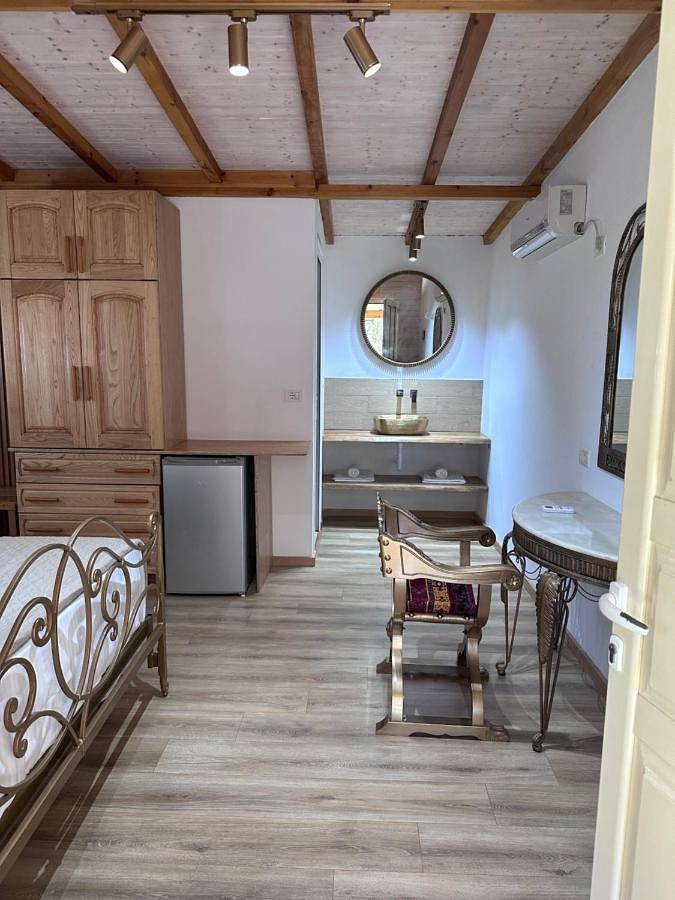 Location de vacances pour 4 personnes, avec balcon et jardin à Himarë - 2