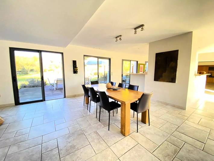 Villa mit privatem Pool ruhig total in der Nähe von Narbonne in Armissan, Côte d'Améthyste