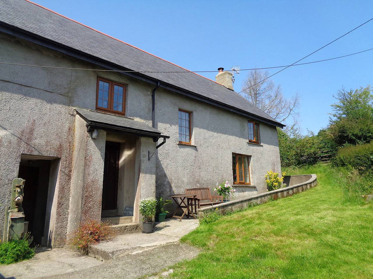 East Hook Holiday Cottages - Daisy Cottage in Devon