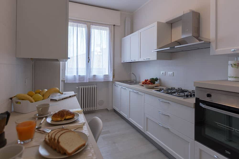 Entire apartment, St. Vitale’s Basilic view elegant apartment in Ravenna, Ravenna Province