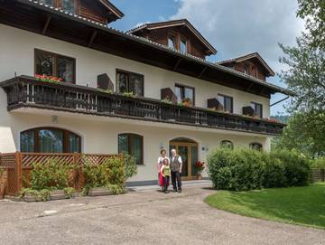Hotel für 2 Personen, mit Garten und Balkon am Attersee
