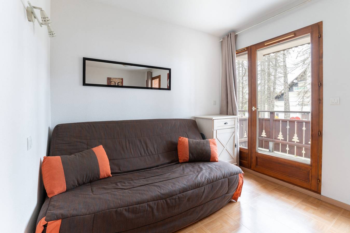 Appartement entier, La Joue du Loup, appartement pour 4, balcon in La Joue du Loup, Le Dévoluy