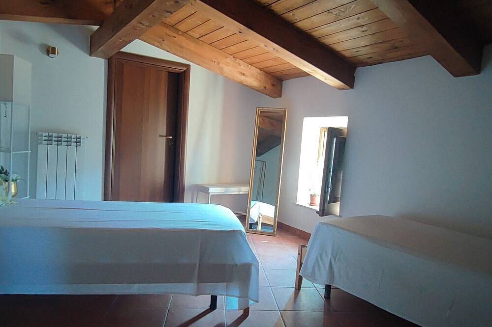 Appartamento intero, Maisonette - borgo autentico, vista mare in Sangineto, Costa Tirrenica Calabria