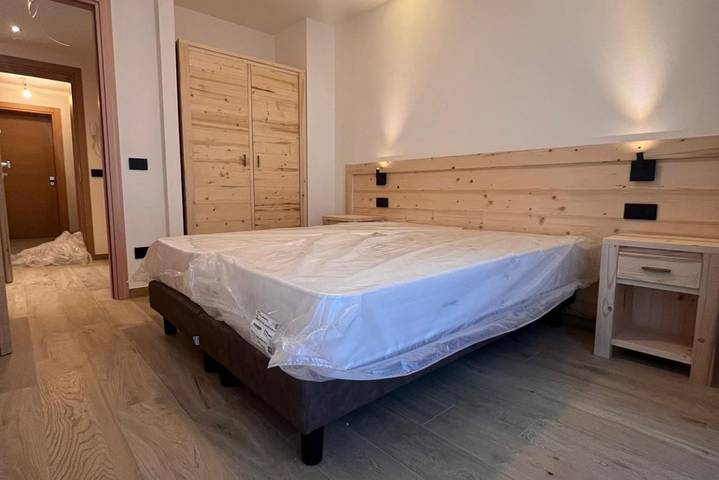 Rustico per 6 persone, con giardino in Valtellina