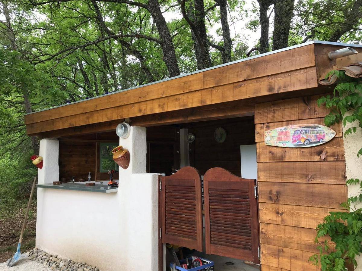 One-Bedroom Chalet - Annex in Peyrolles-en-Provence, Région d'Aix-en-Provence