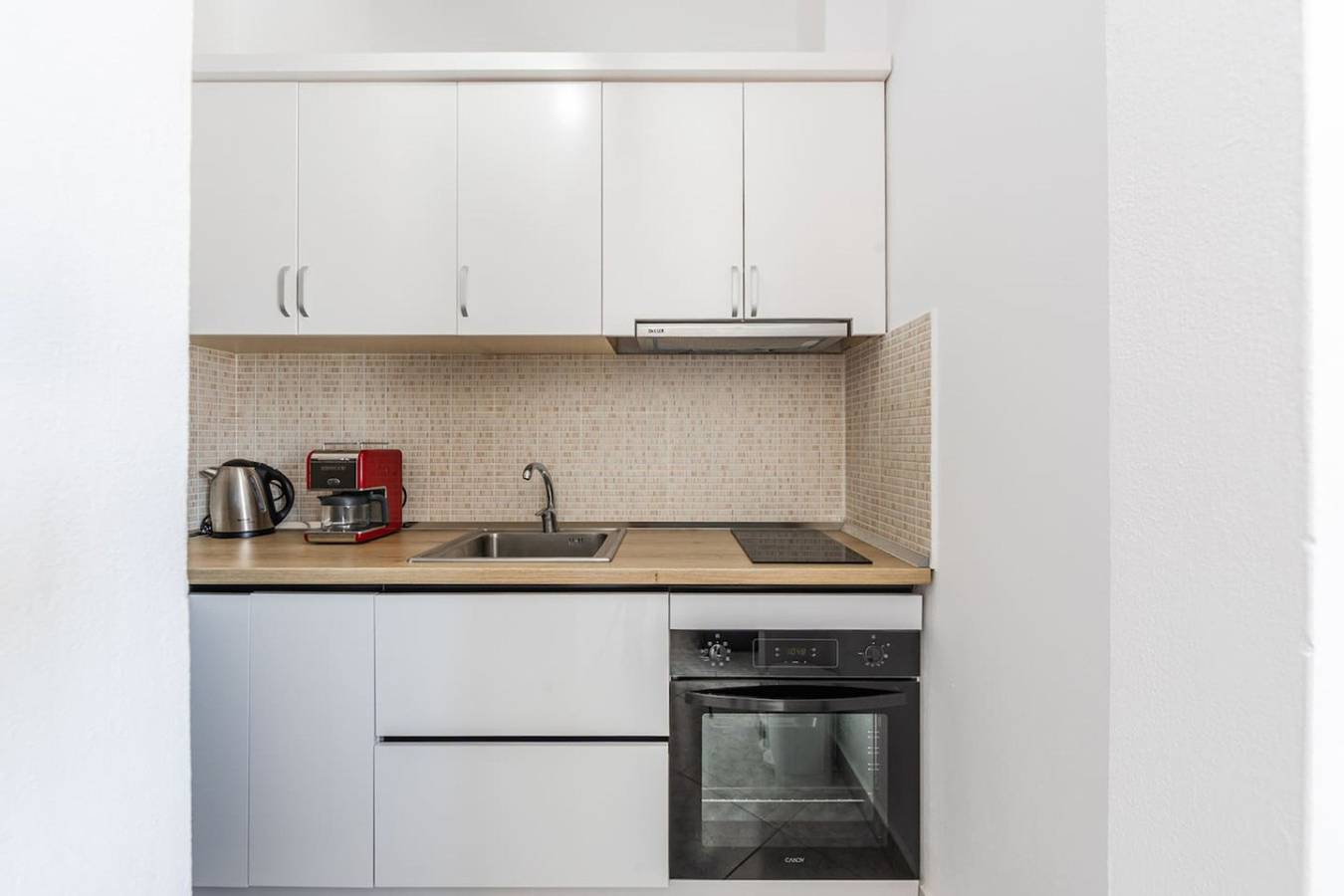 Ganze Wohnung, 1Br Apartment with Mountain Views | Golem in Golem, Albanien
