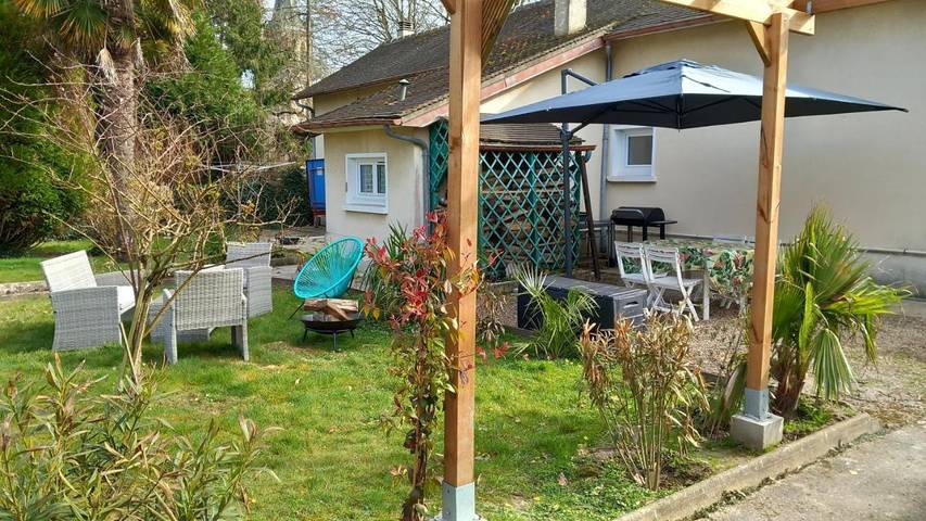 Location de vacances pour 6 personnes, avec terrasse, animaux acceptés à Saint-Gatien-des-Bois - 3