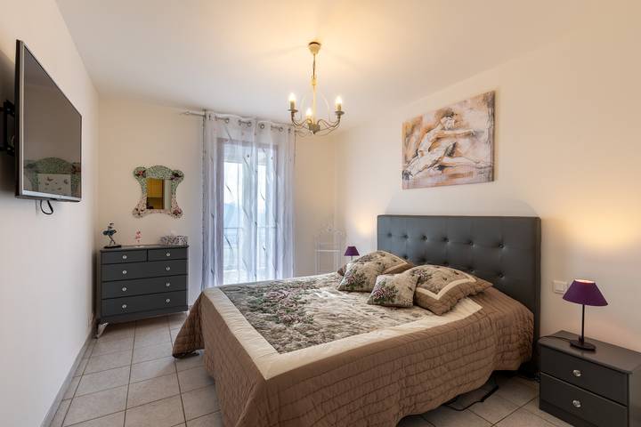 Chalet pour 15 personnes, avec jardin et terrasse à Les Angles - 3