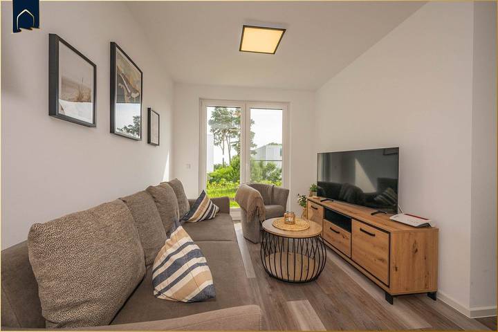 Ferienwohnung für 4 Personen, mit Sauna und Seeblick sowie Ausblick und Garten in Zirchow - 4