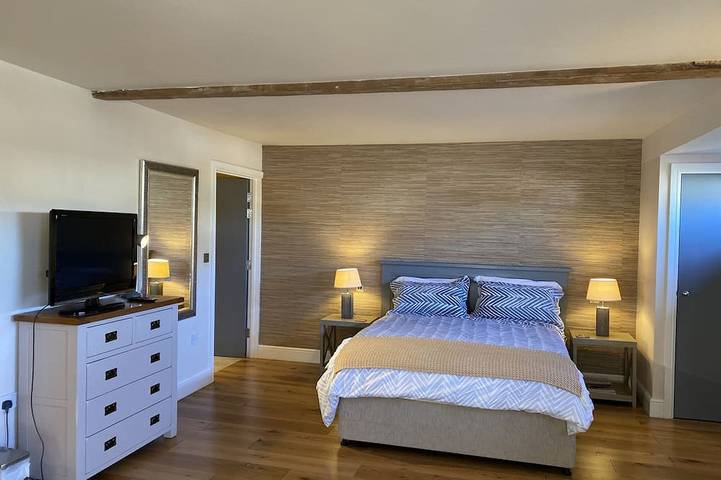 Entire apartment, Red lion little barn in Suffolk