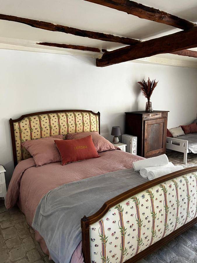 Chambre d’hôte pour 2 personnes, avec jacuzzi ainsi que jardin et terrasse dans le Lot - 3