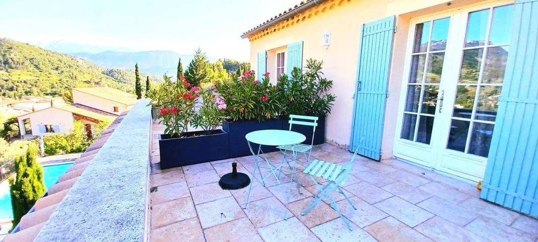 Location de vacances pour 2 personnes, avec Terrasse et Jardin ainsi que Piscine et Vue à Buis-les-Baronnies - 4