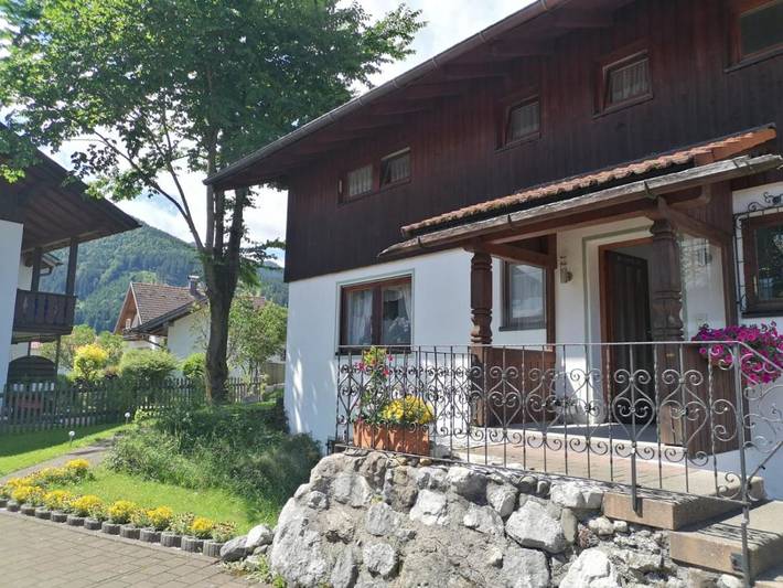 Ferienwohnung für 2 Personen, mit Ausblick in Unterammergau - 2