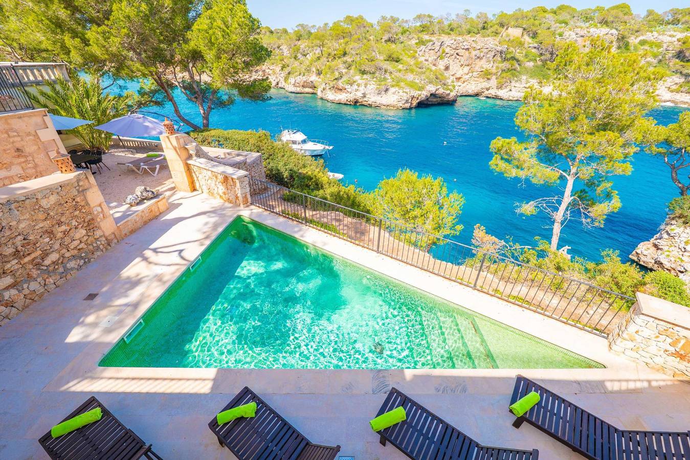 Villa Cala Figuera - Villa con piscina privada, acceso directo al mar y Wifi Gratis in Cala Figuera, Santanyí