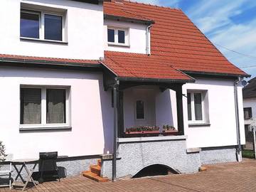 Gîte pour 7 personnes, avec terrasse dans Sessenheim