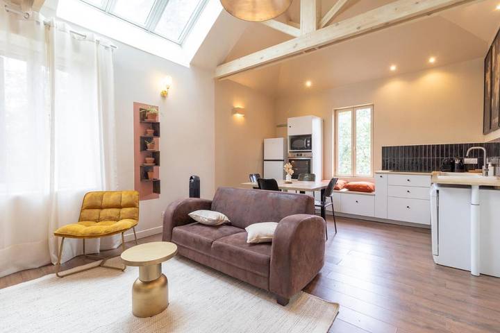 Gîte pour 4 personnes, avec Terrasse ainsi que Jardin et Vue dans Beaupréau-en-Mauges
