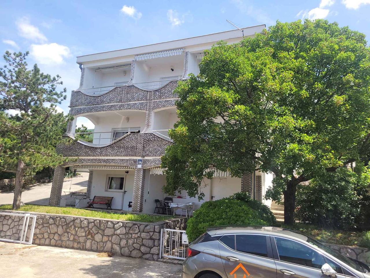 Ganzes Studio, Studio mit Balkon und Meerblick in der Nähe des Strands in Klenovica, Primorje-Gorski Kotar