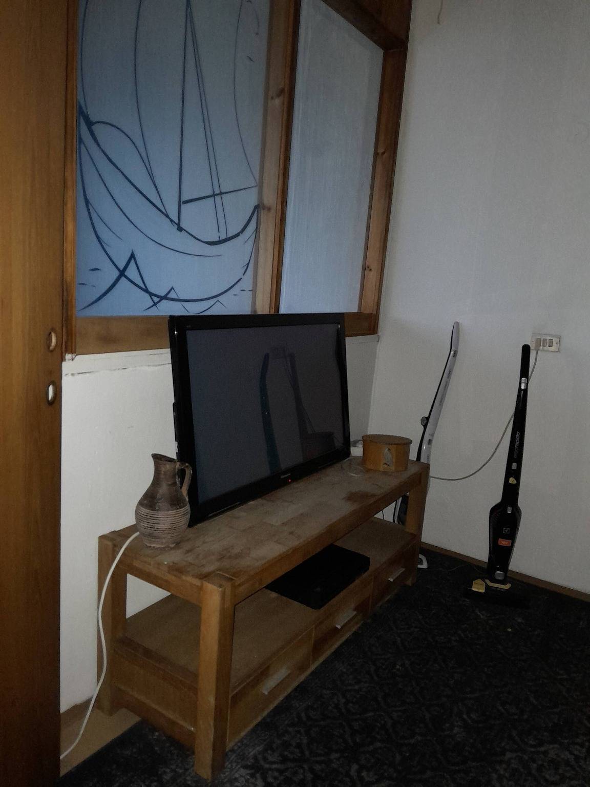 Wunderschöner Berg- und Dorfblick in Ólafsvík, Snaefellsbaer