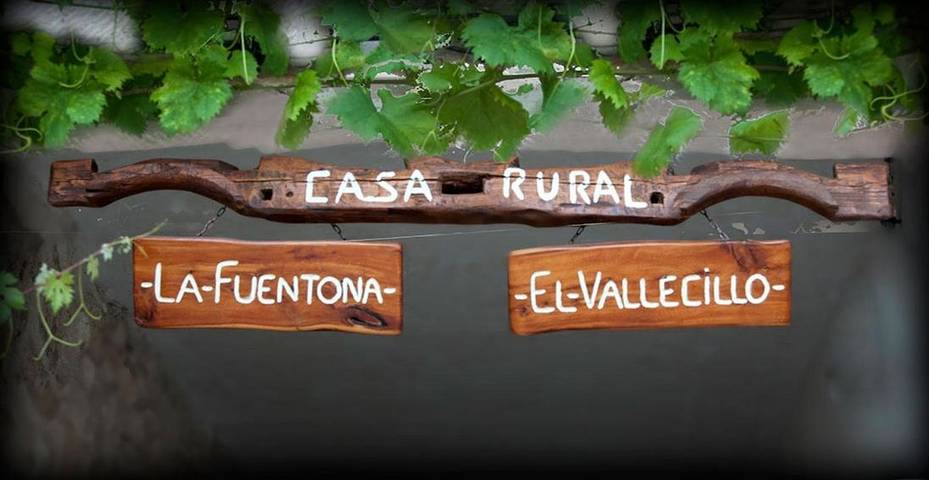 Casa rural para 7 personas, con Balcón y Terraza además de Jardín y Vistas en Encinas - 2