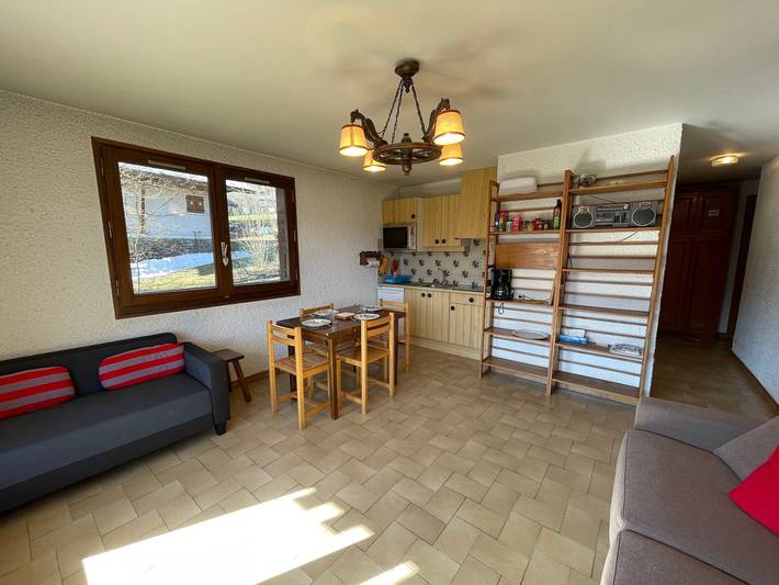 Apartamento entero, Apartamento acogedor de 2 piezas con balcón y parking para 4 personas en Combloux in Combloux, Pays du Mont-Blanc