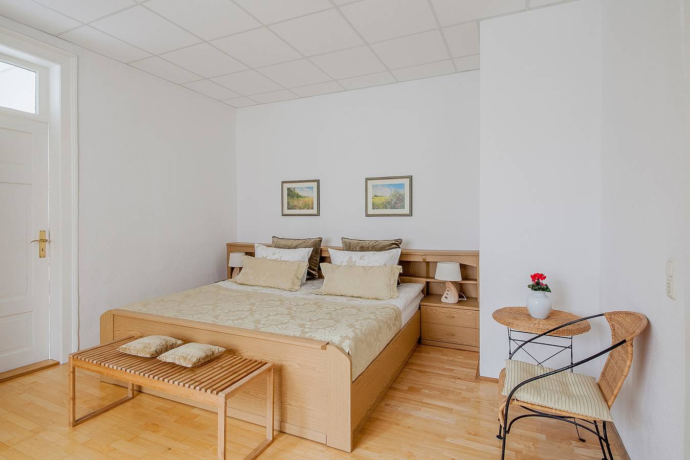 Geheel vakantieappartement, Vakantieappartement voor 4 personen met tuin in Oberhof, Rennsteig (weg)
