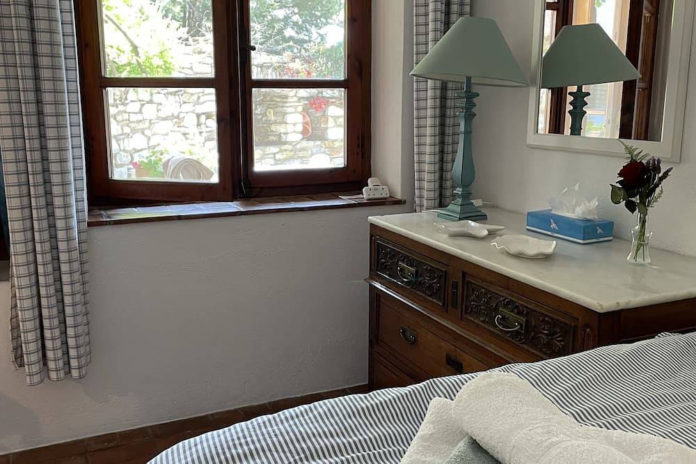 Appartement entier, Karavotsakisma Studio & Villa accommodation with Pool in Sporades