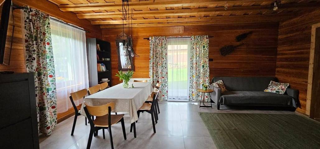 Domek letniskowy dla 8 osób, z sauna i jacuzzi oraz ogród, zwierzęta dozwolone na Dolny Śląsk